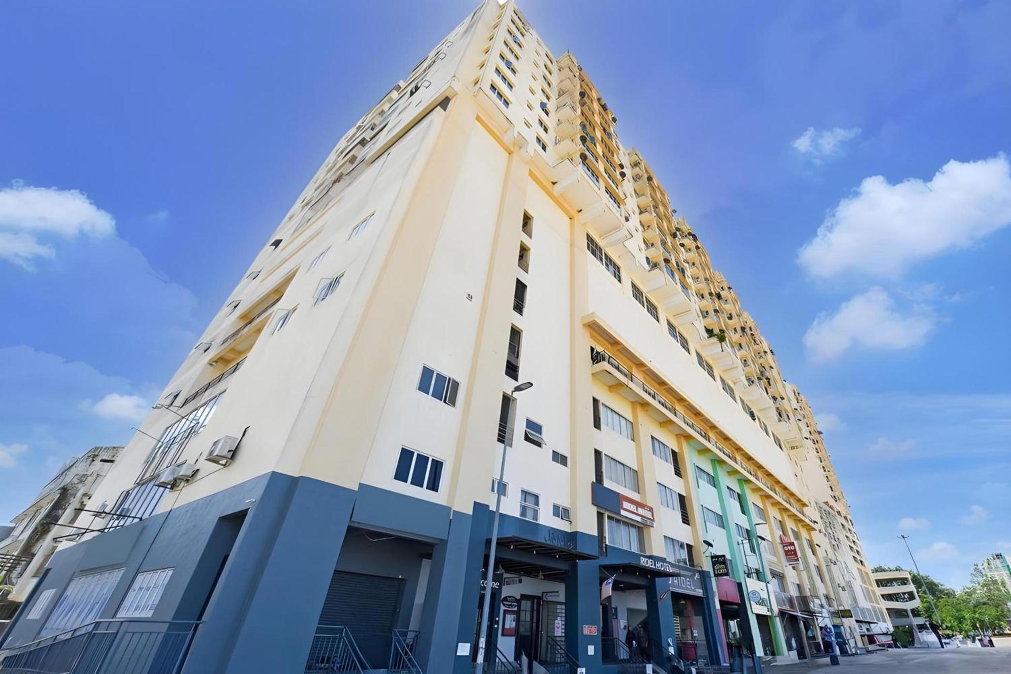 Oyo89588命运河岸酒店 哥打巴鲁 外观 照片